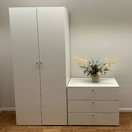 Morea 18 Elegant Independent * باري