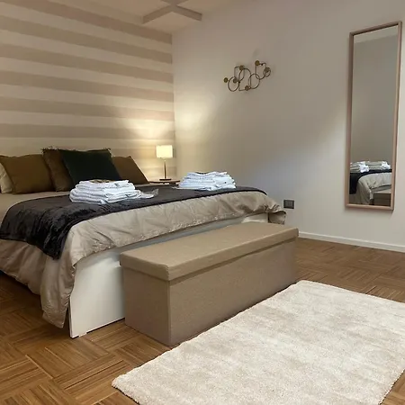 Morea 18 Elegant Independent Bari