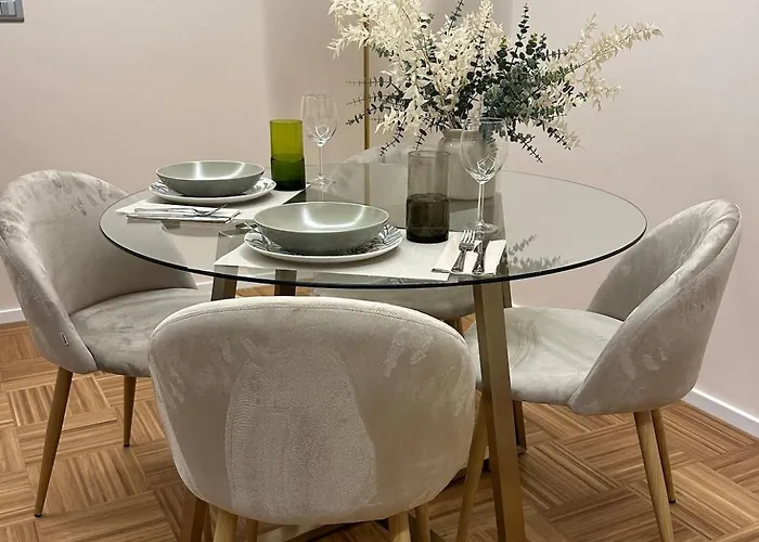 Morea 18 Elegant Independent Apartment Bari